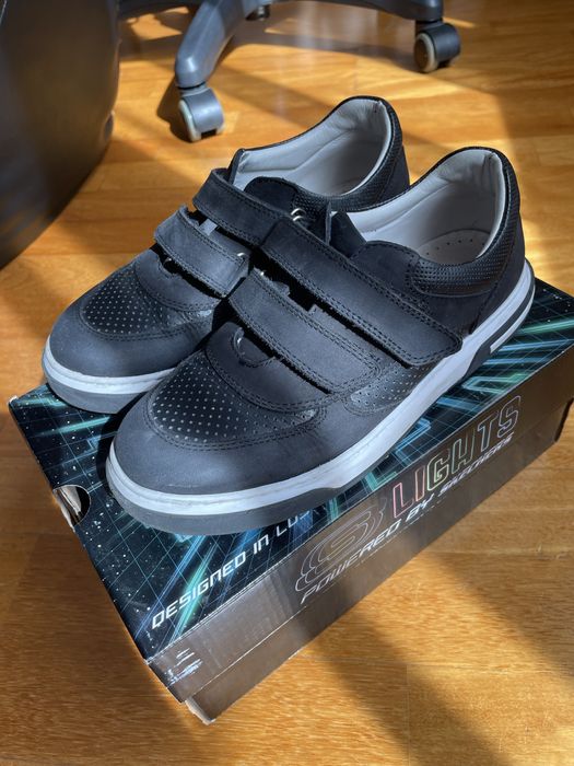 Продам кеды для мальчика натуральная кожа, Tunel