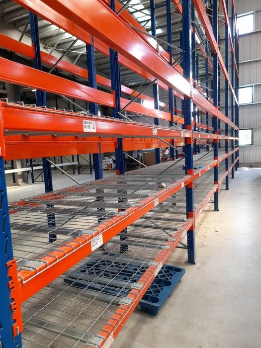 Rafturi Industriale Paleți GERMANIA – Transport & Montaj / Rame 2m-13.5m / Traverse 2.7m-5.7m