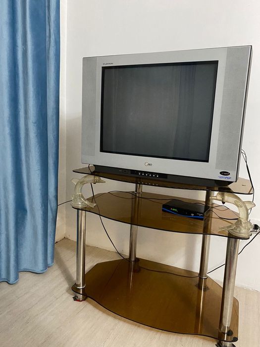 Большой телевизор