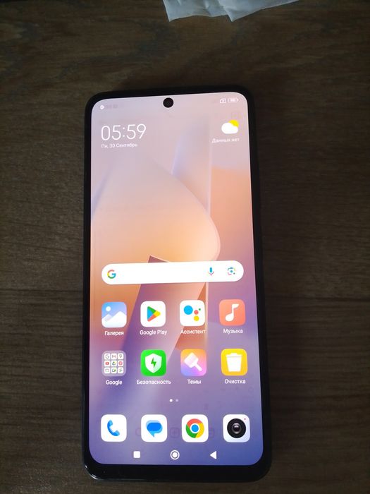 Продаю Redmi Note 11