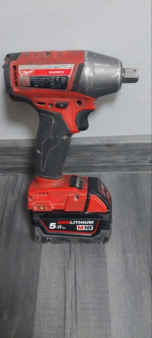 Pistol impact Milwaukee FIWP12