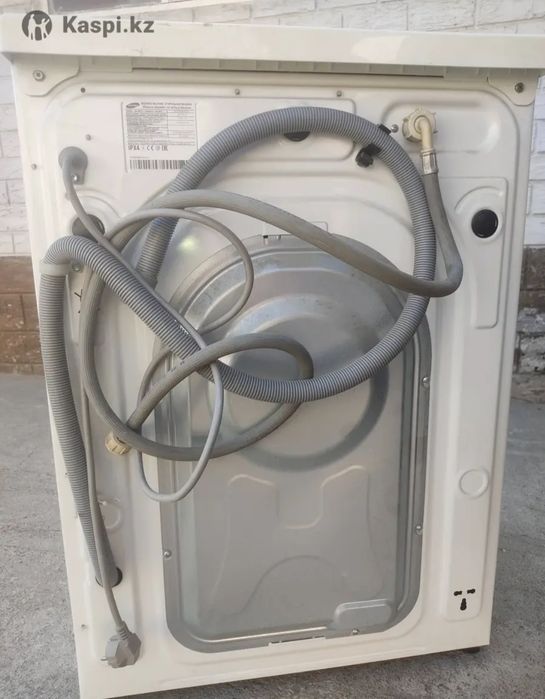 Продам стиралку Самсунг 6 кг