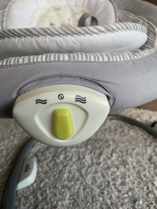 Leagan bebelusi Joie