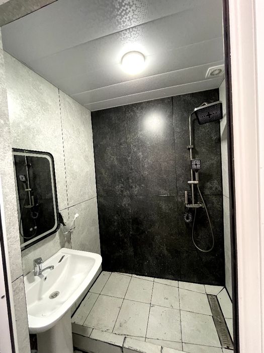 Kunlik kvartira toza elitniy joy