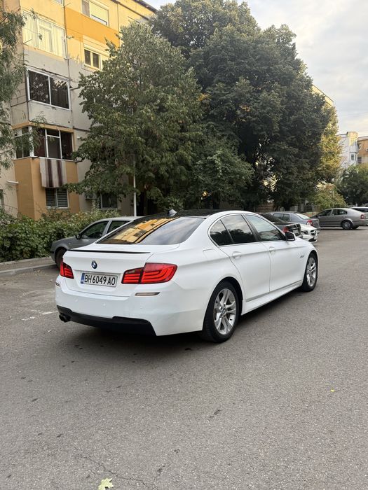Vând BMW F10 520D