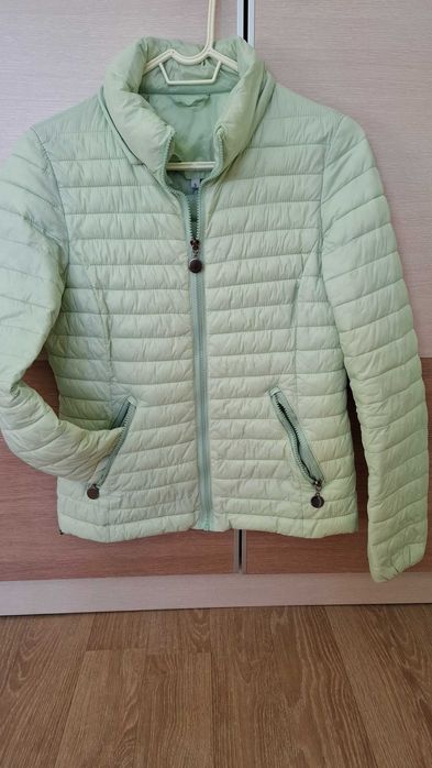 Дамски пролетни якета