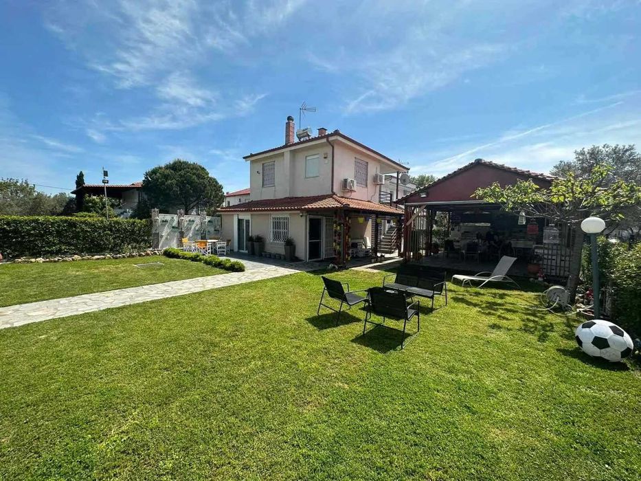 КЪЩА в Паралия Офринио – ГОТОВА ЗА ЖИВЕЕНЕ!