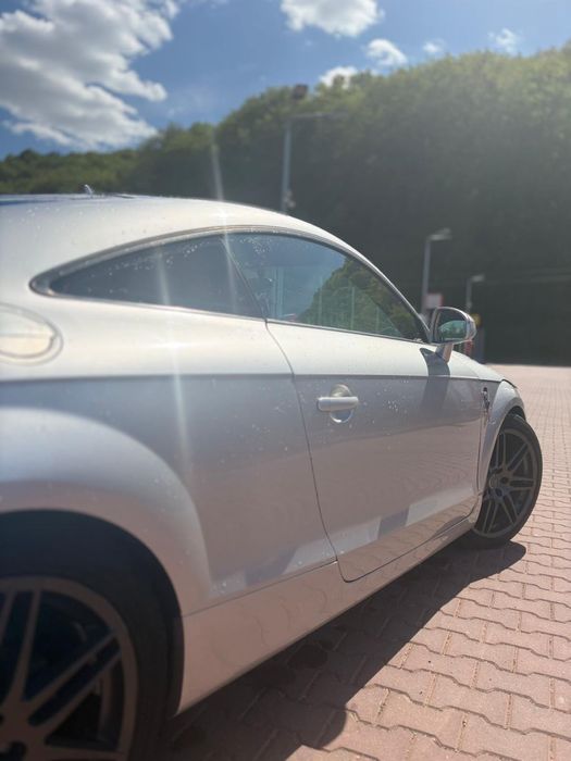 Audi TT ,200 CP an 2007
