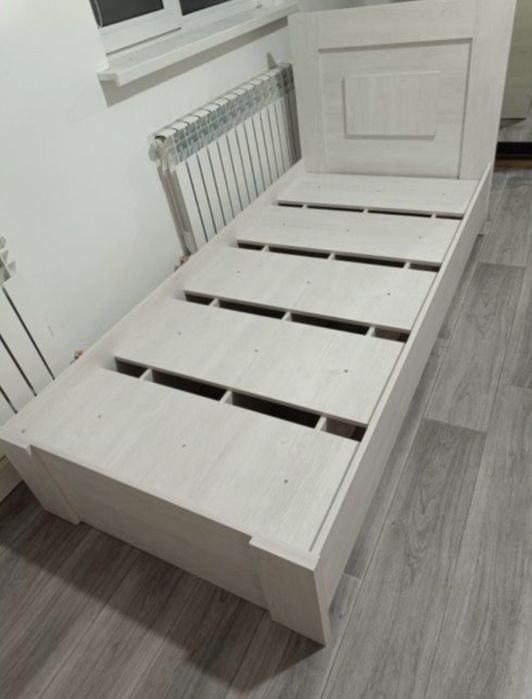 Продам 2 кровати в отличном состоянии