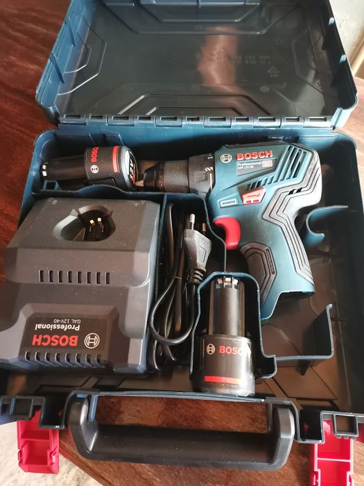 Bosch GSR12V-30 акумулаторен винтоверт