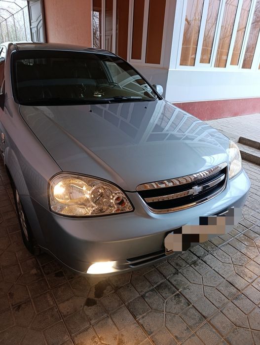 Lacetti sendan 1.8