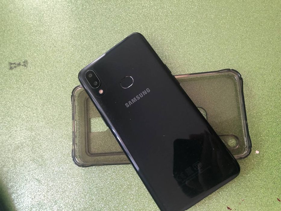 Samsung A10s sotiladi