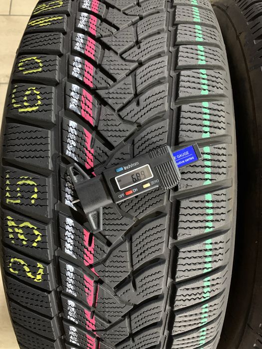 Set 235 60 18 M/S