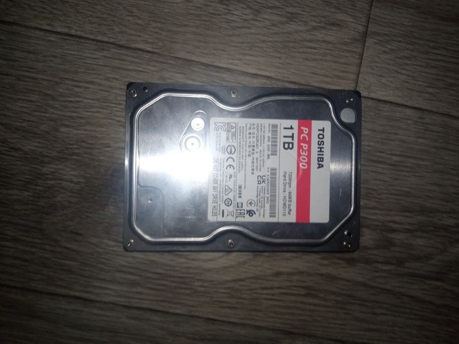 Жёсткий диск 1tb toshiba pc300
