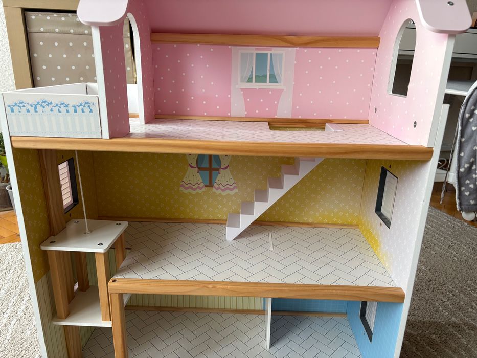 Детска къща за кукли