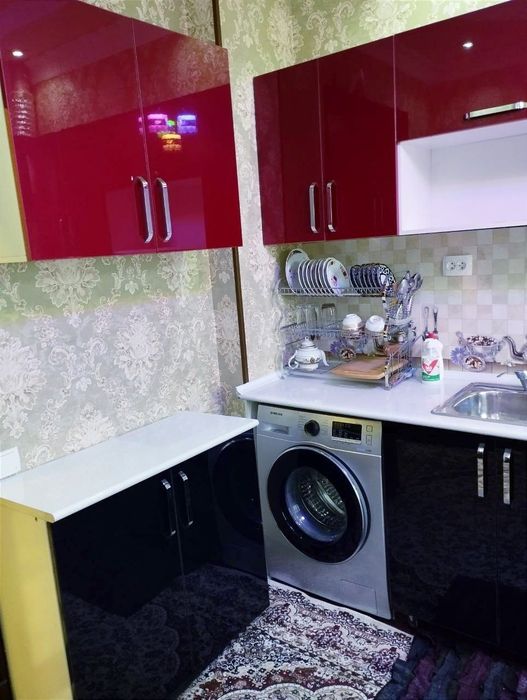 Chilonzor novza metro yonida 2 honali kvartira