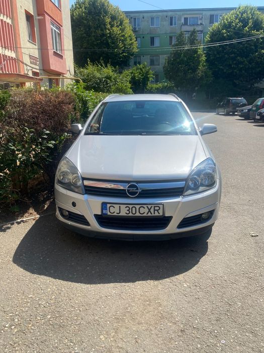De vanzare Opel Astra H