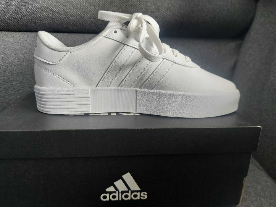Adidas court bold white