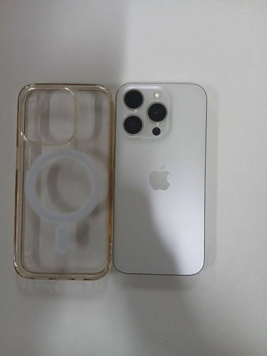 iPhone 15 pro 128 talik
