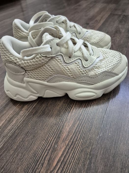 Tommy Hilfiger, Adidas, Mayoral