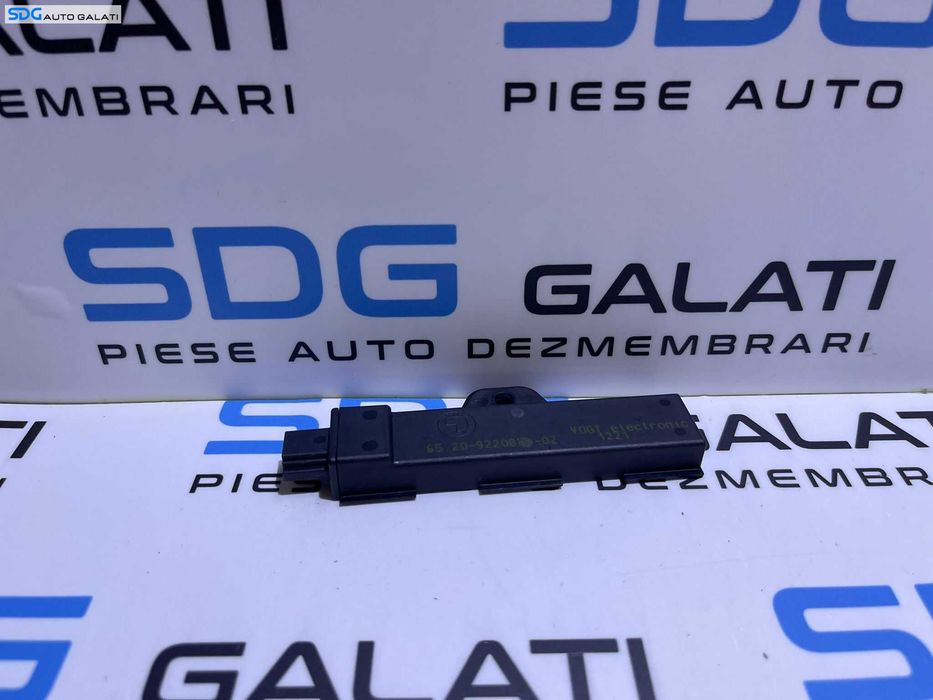 Unitate Modul Amplificator Antena Radio BMW Seria 3 F31  F30 2.0 D 2010 - 2019 Cod 9220832-02 65.20-9220832-02 [N1425]