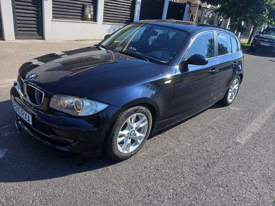 BMW Seria 1, 118i