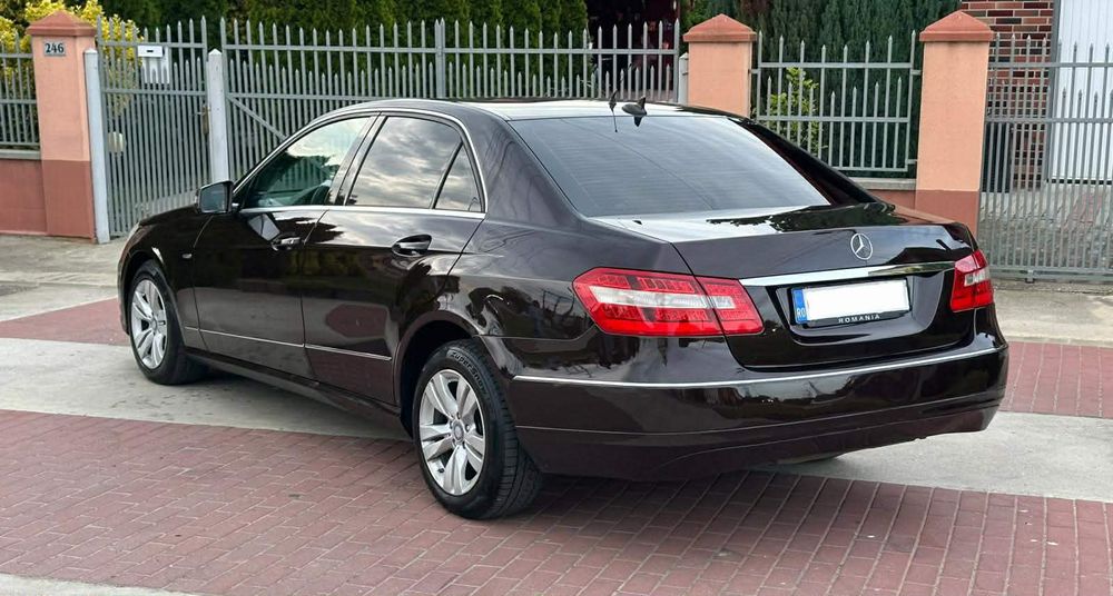Mercedes E 200 2.2 Cdi an 2010 euro 5 inmatriculat ro. acte la zi fisc