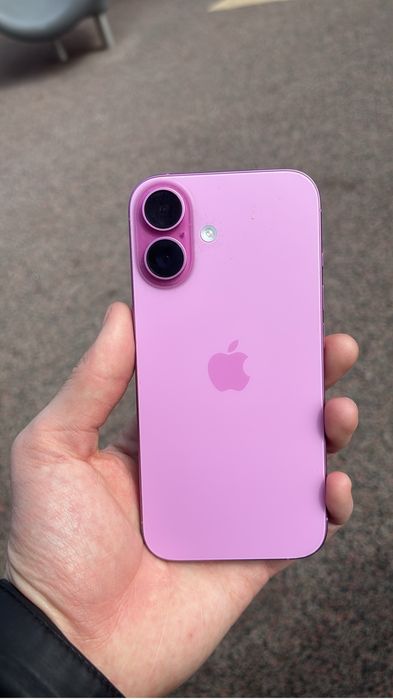 Iphone 16 256 gb 94%