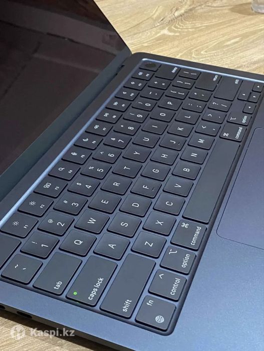 MacBook Air M2 256GB Midnight