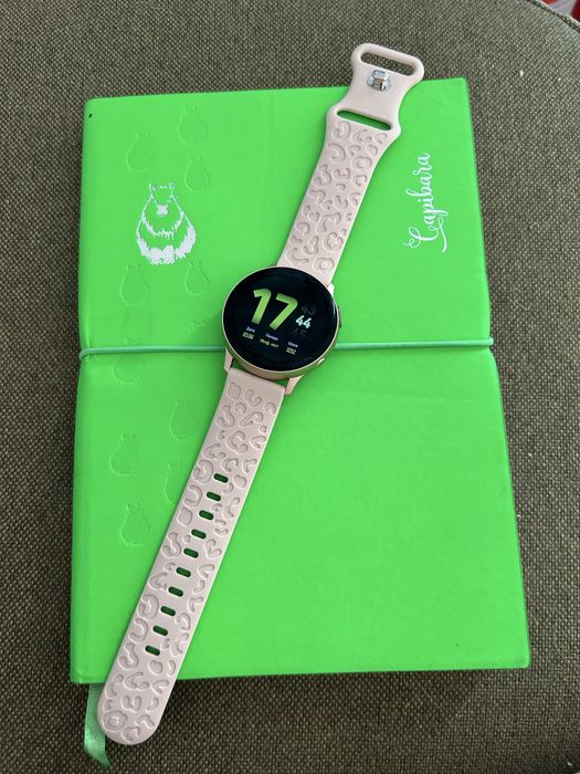 Часы Samsung Galaxy Watch