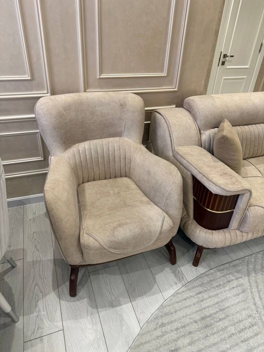 Мягкий мебель ДИВАН - КРЕСЛО и СТУЛЬЯ