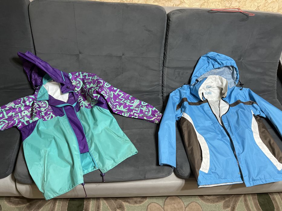 Продам ветровки и дождевик
