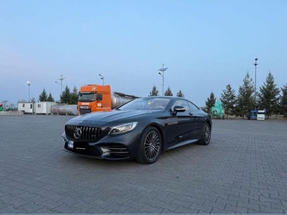 Mercedes S coupe 460