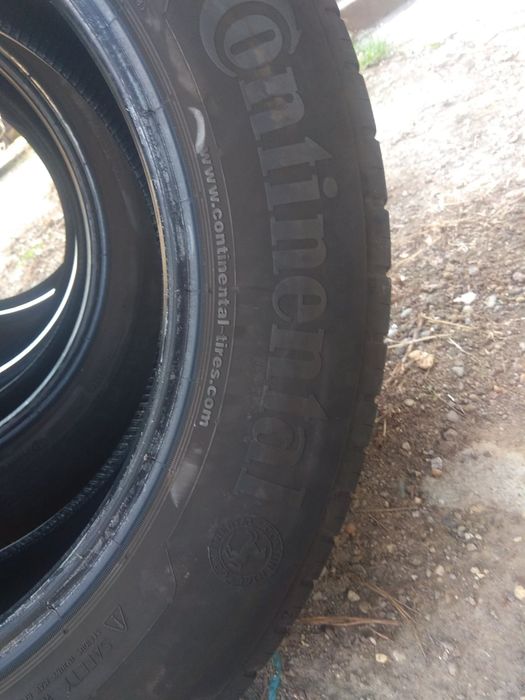 Четири броя гуми 215 60 17