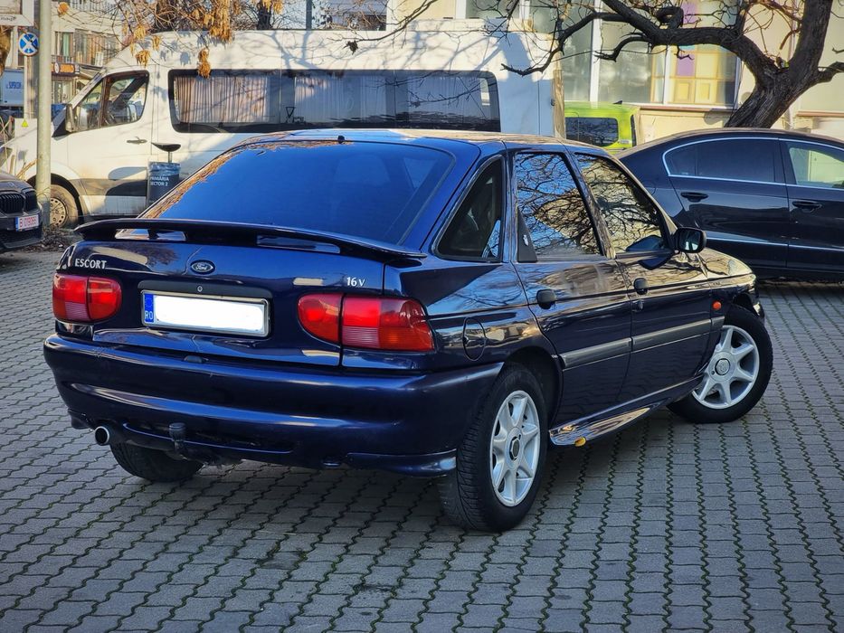 Parc Auto/Ford Escort/1.6 Benzina/90000km