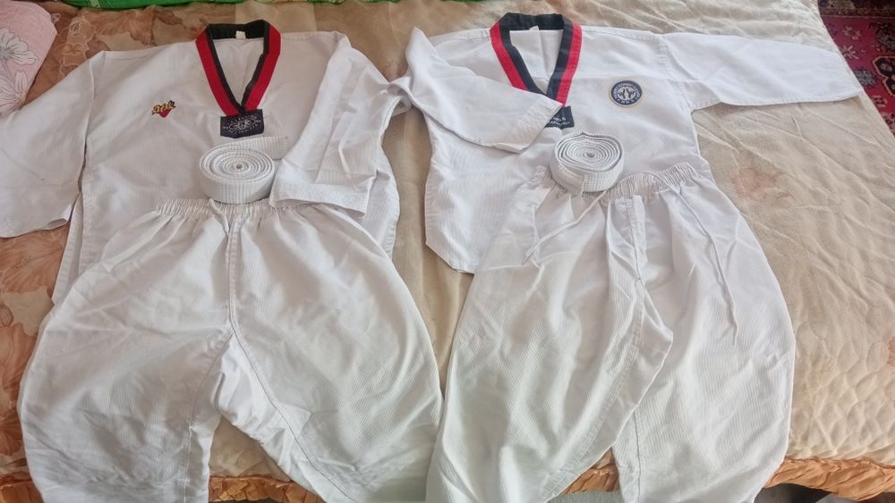 Комплект для таэквондо