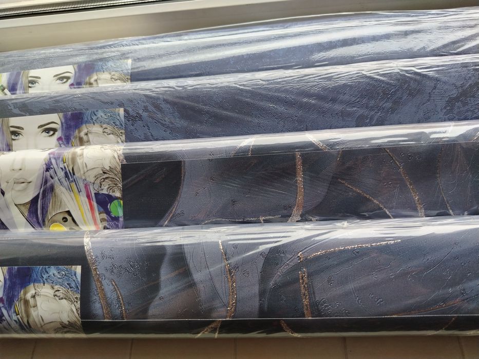 Продаю новые обои