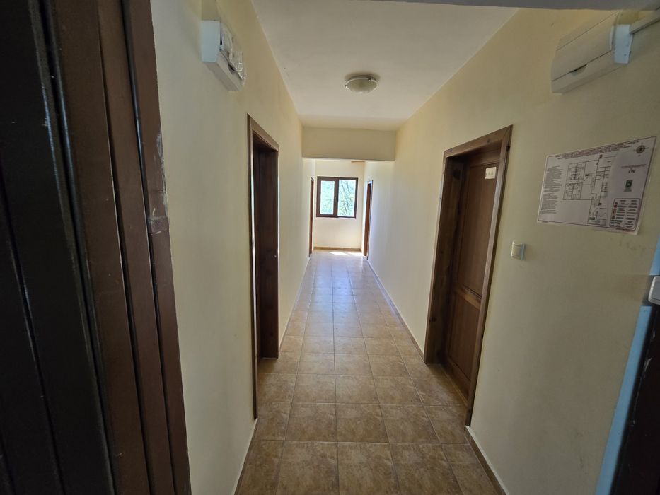 Хотелски комплекс , с. Горно Изворово, общ. Казанлък,  обл