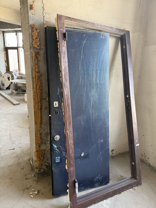 Сейвовые двери двойнные