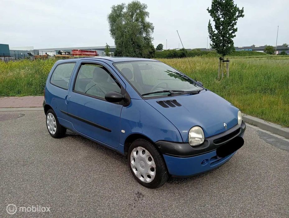 На Части Renault Twingo I 1.2i 55к.с. 1995г.