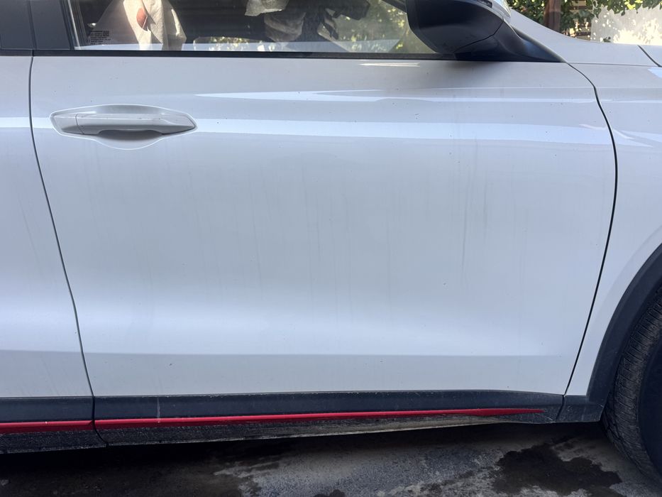 Передние двери,Changan x5 plus