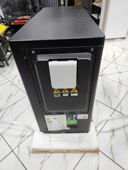 Тепловой насос для бассейна Midea MSC-200D2 N8-A (20 кВт)