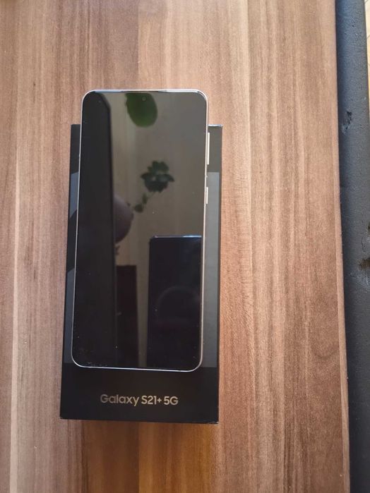 Продавам Samsung Galaxy S21+ – 256 GB
