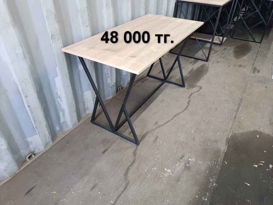 Столы в стиле лофт