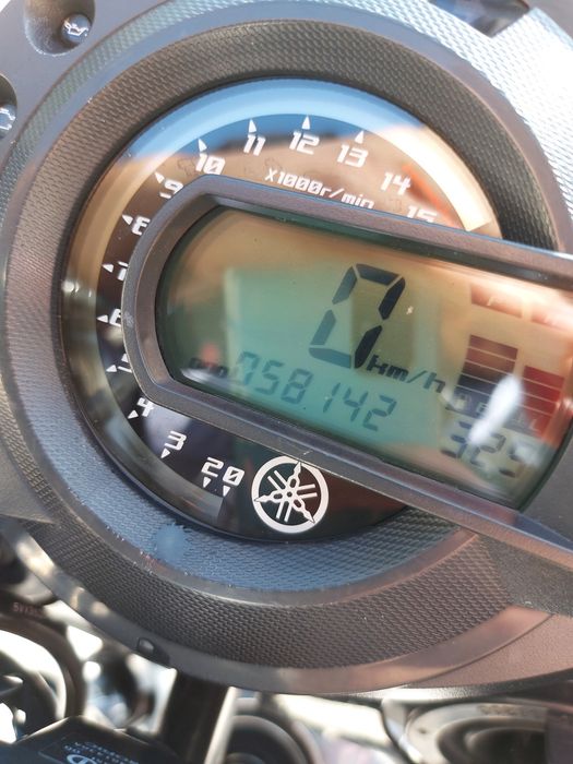Yamaha FZ6 мотоциклет