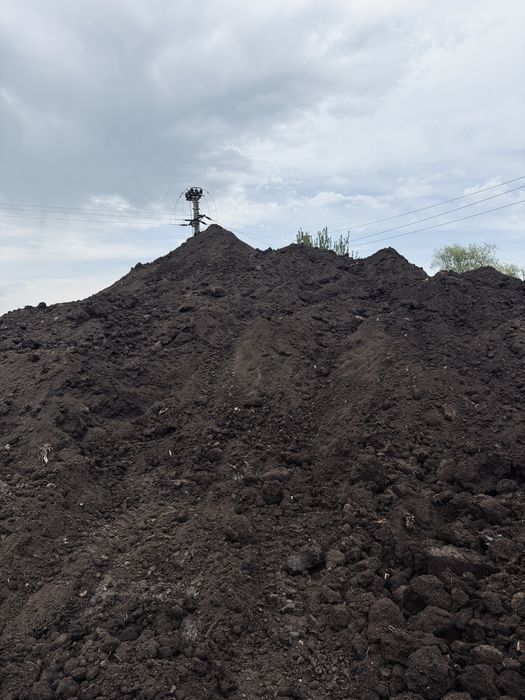 Pământ Negru Vegetal de calitate/ Nisip/ Asfalt frezat/piatra ornamentala