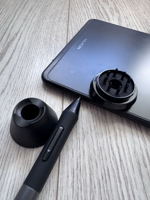 Vand tableta grafica Huion