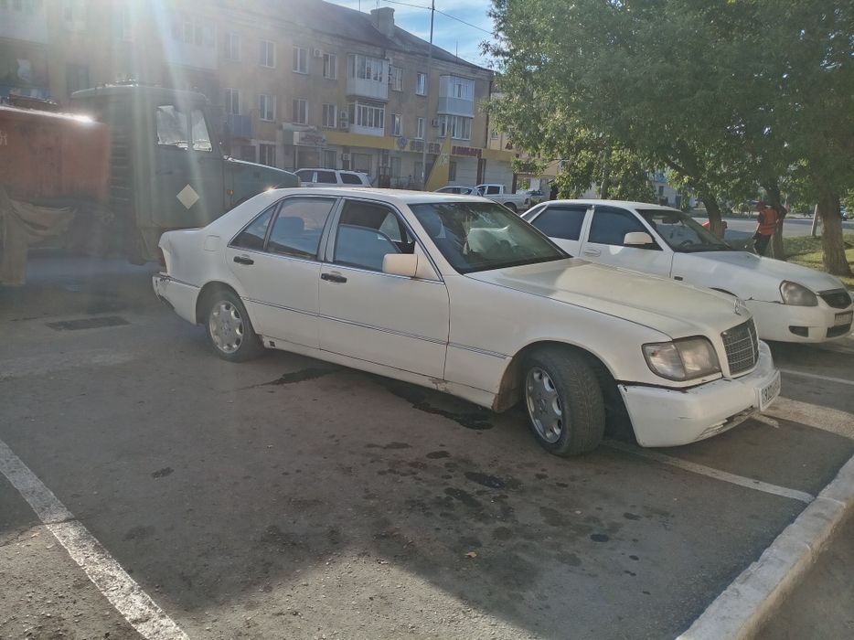 Продам мерседес бенс
