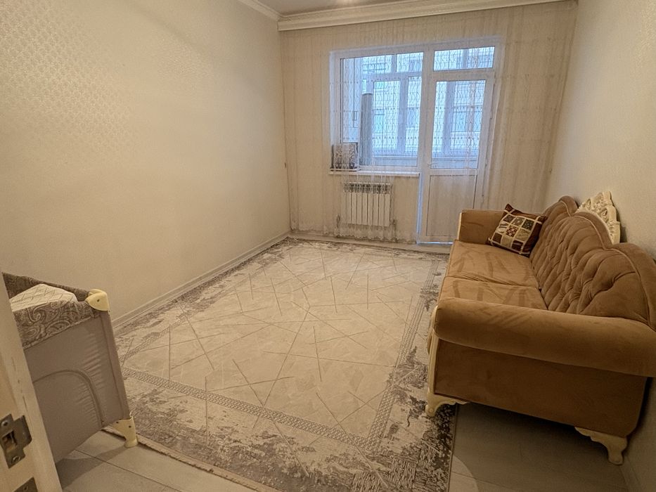 Продается 2 комн квартира