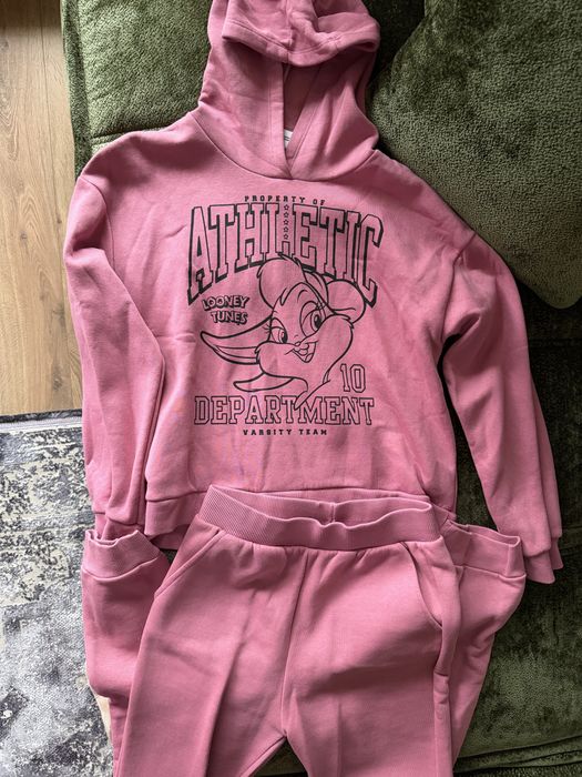 Дамски екипи ХС и С размер